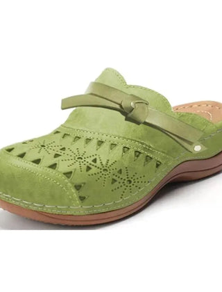 Lyra supportive comfort clogs in green