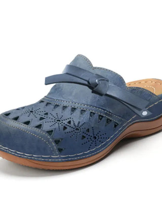Lyra supportive comfort clogs in blue