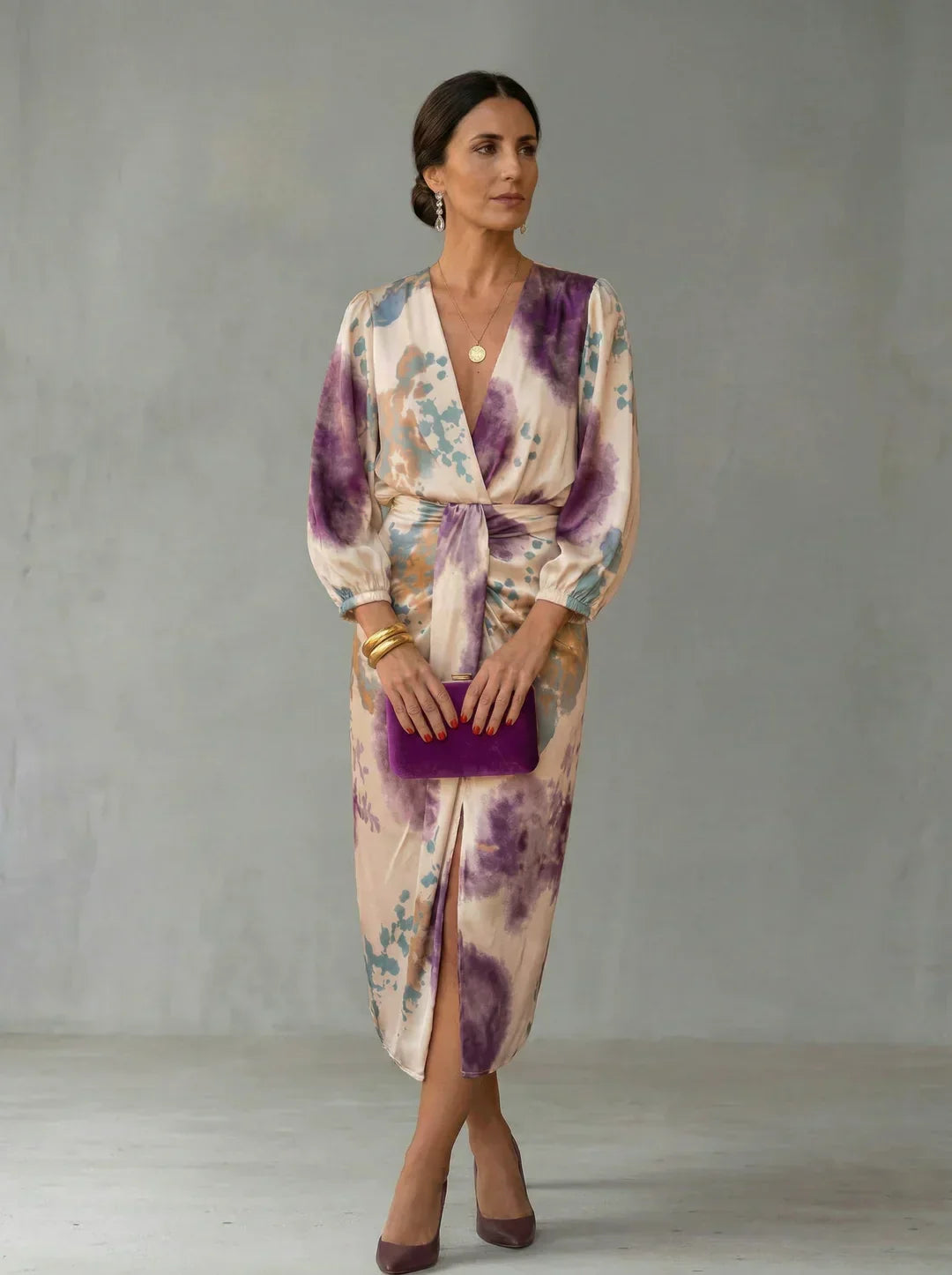 Valeria - V-Neck Dress