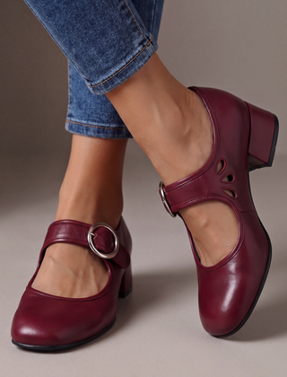 Veronica Mary Janes in burgundy
