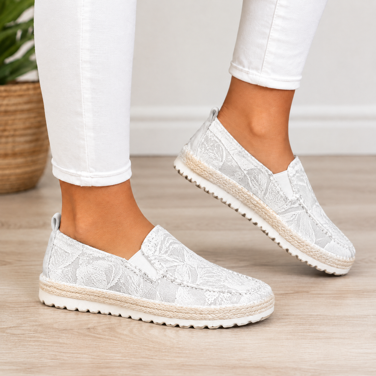 Mabel orthopedic comfort loafers in white