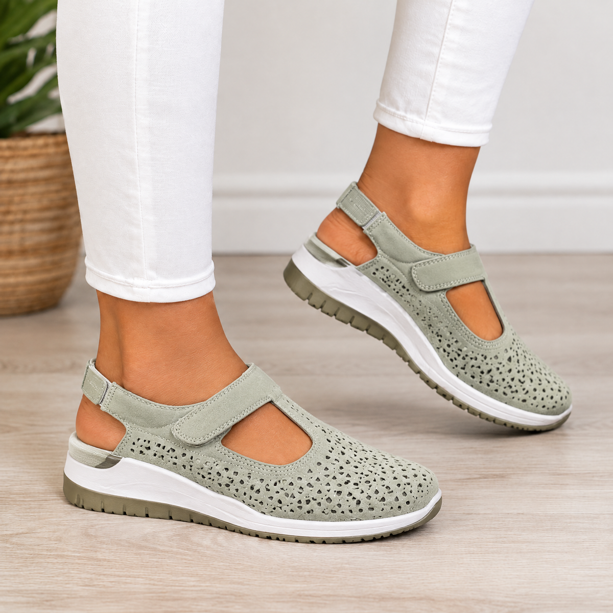 Sienna orthopedic comfort wedges in green