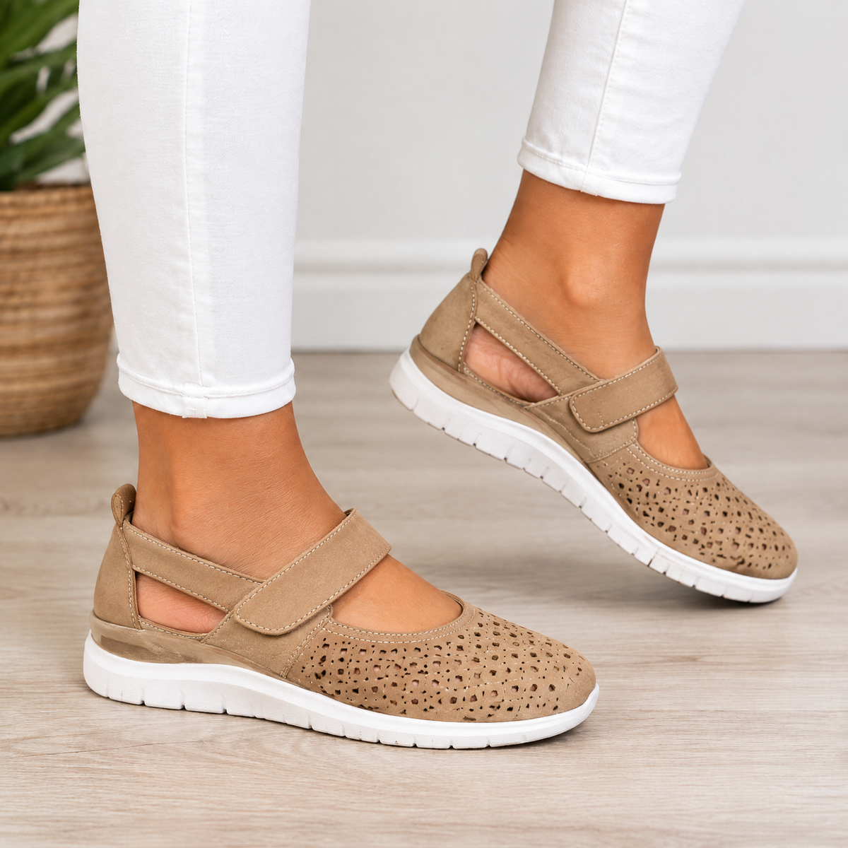 Sienna orthopedic comfort wedges in brown