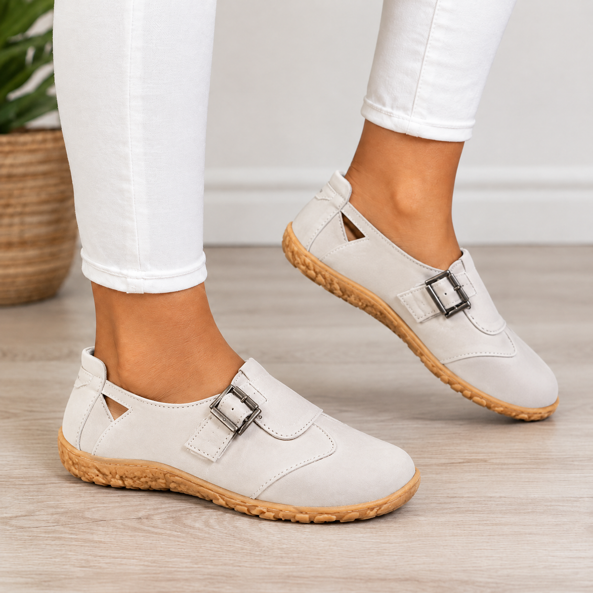 Briony orthopedic comfort loafers in off white