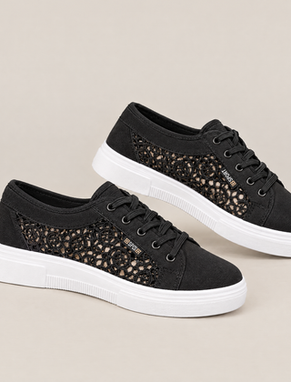 Vera orthopedic comfort sneakers in black