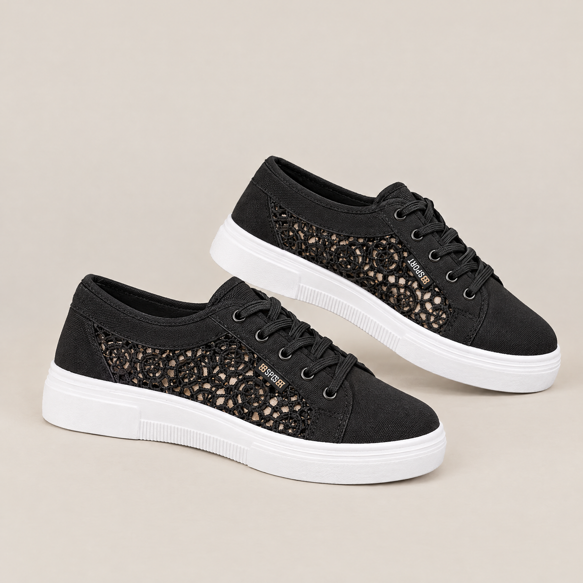 Vera orthopedic comfort sneakers in black