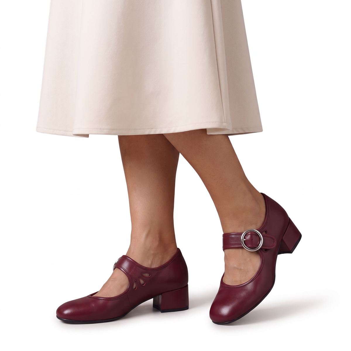 Nathalie shoes in red