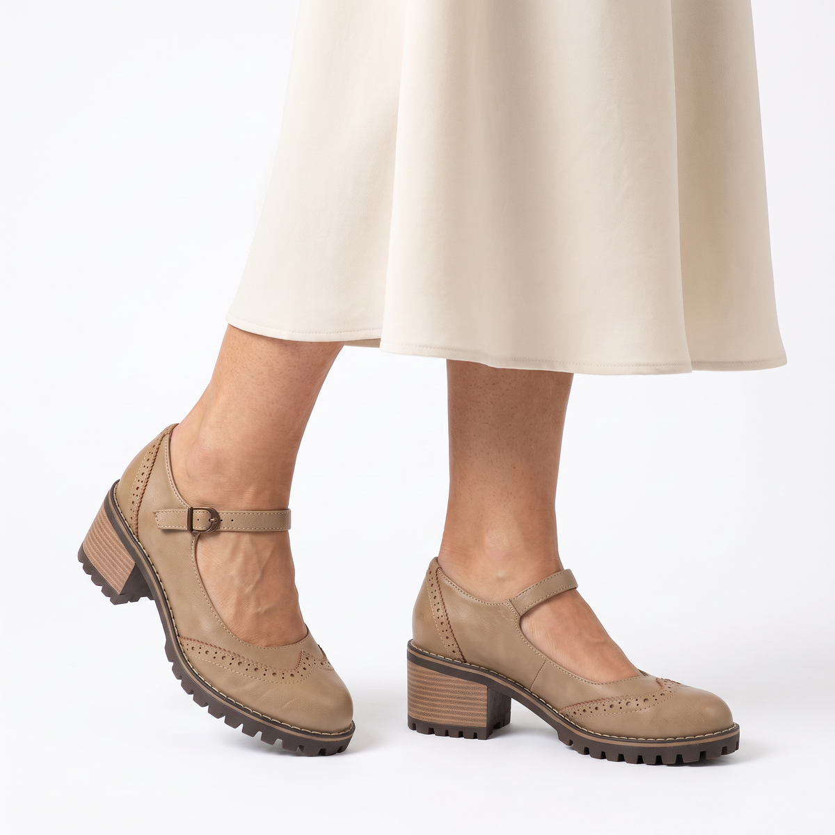 Isabelle shoes in khaki