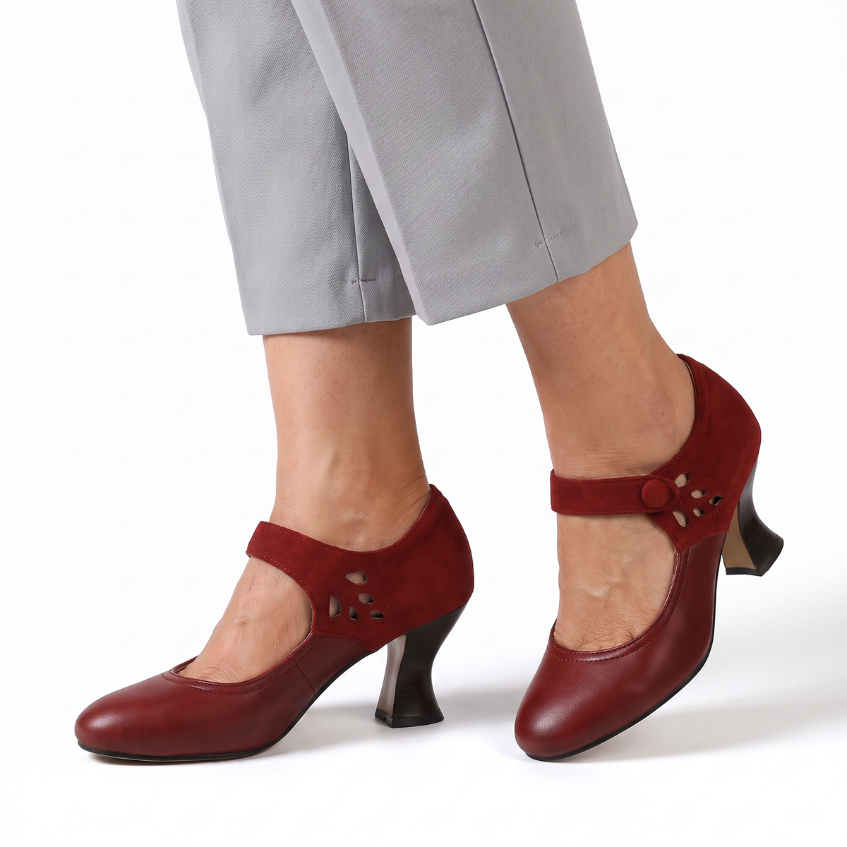 Camille shoes in red