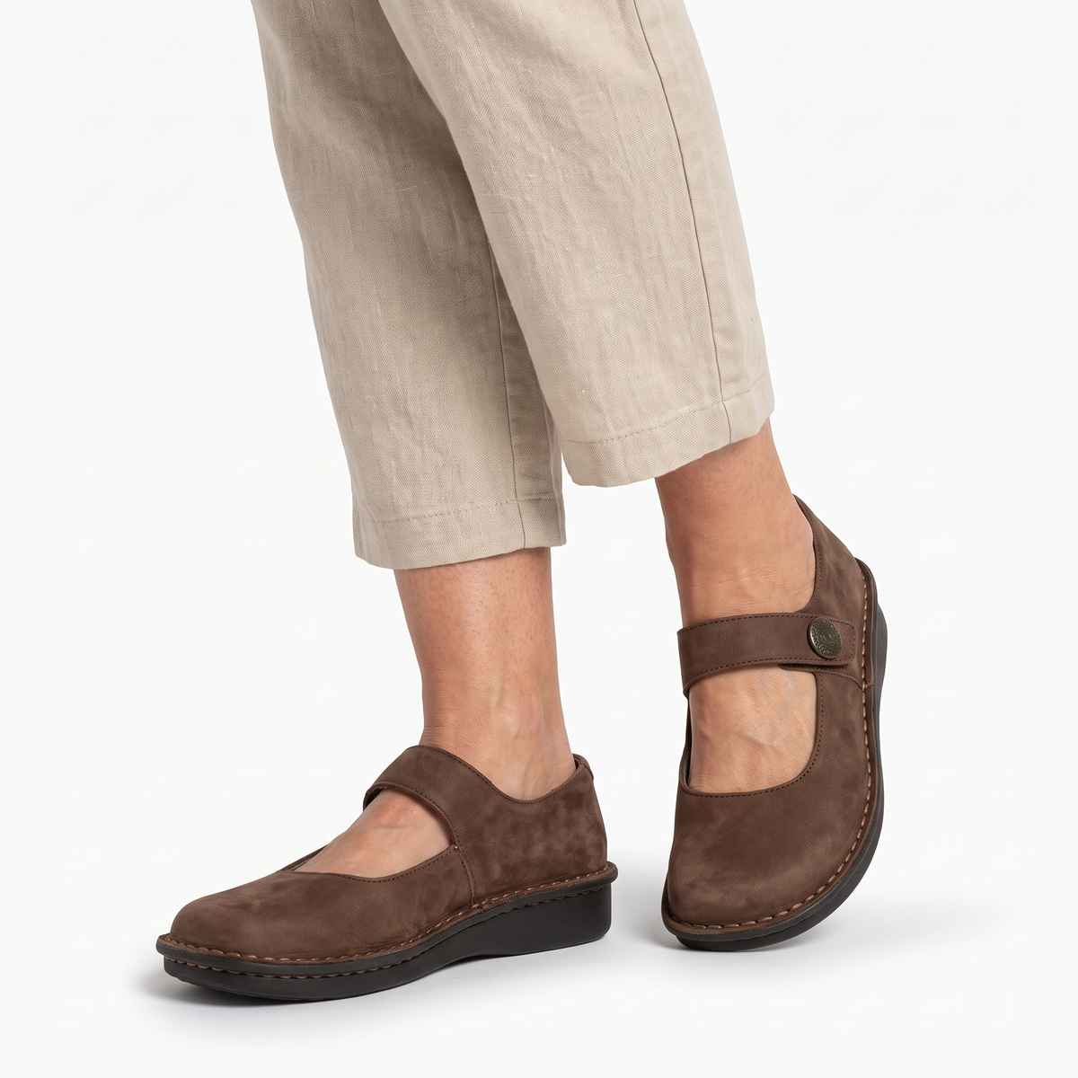 Lucie shoes in brown