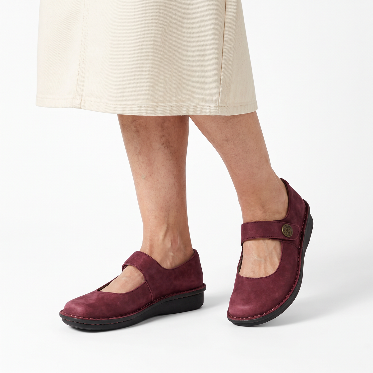 Lucie shoes in burgundy