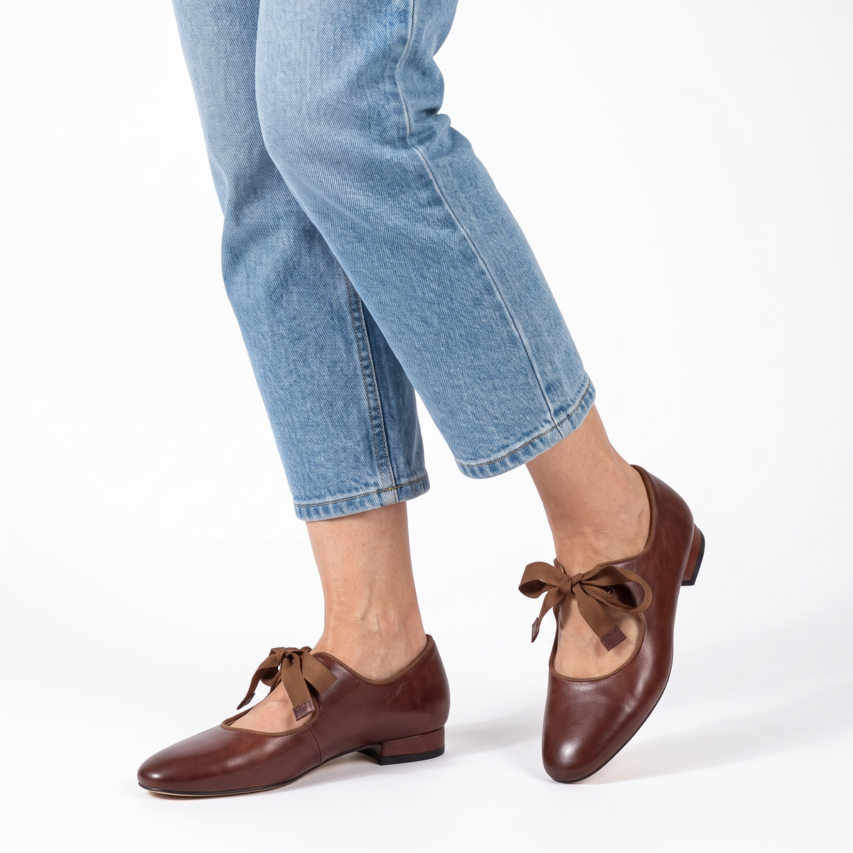 Sophie shoes in brown