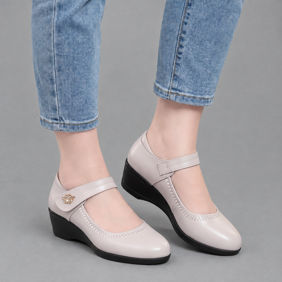 Lea shoes in ecru