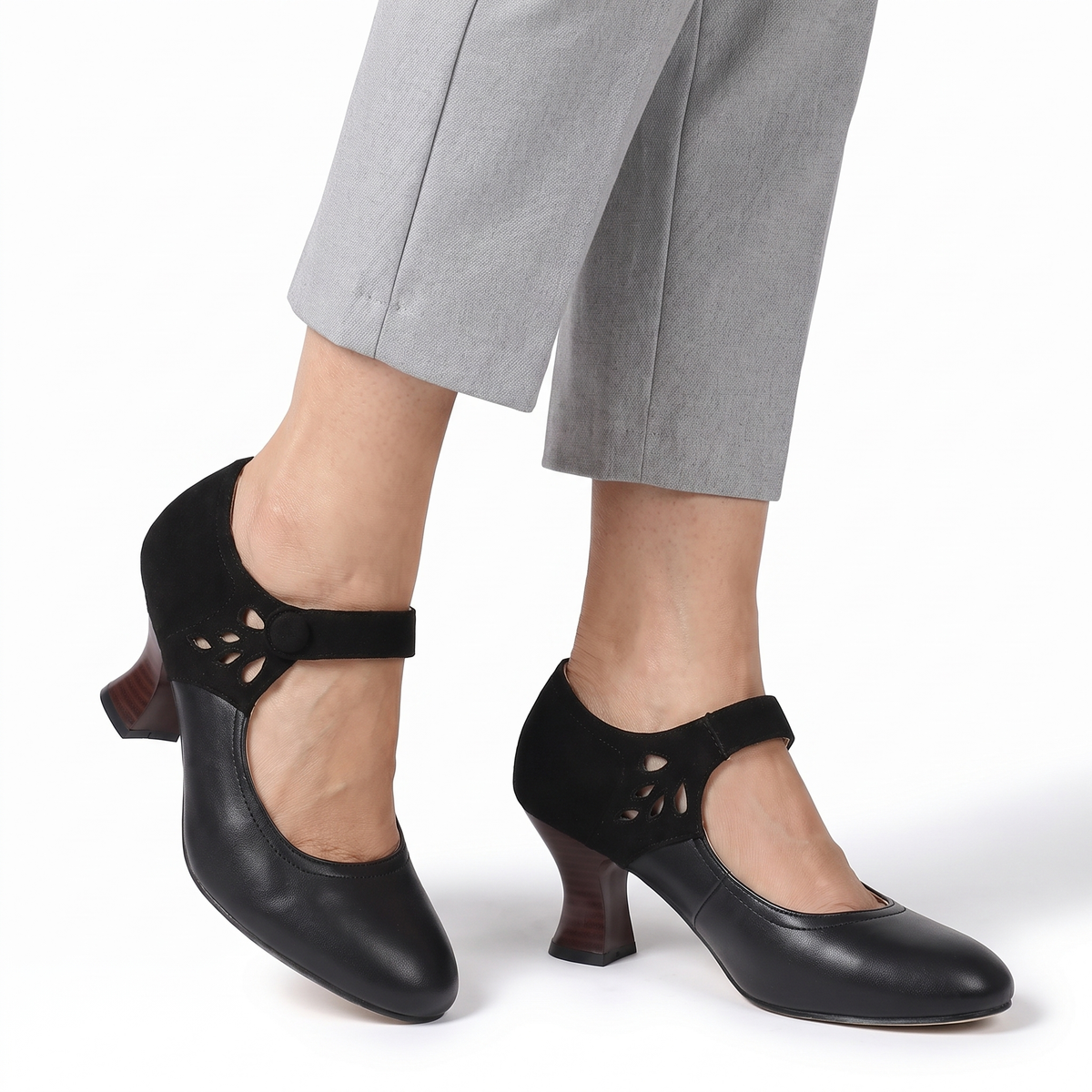 Aveline shoes in black