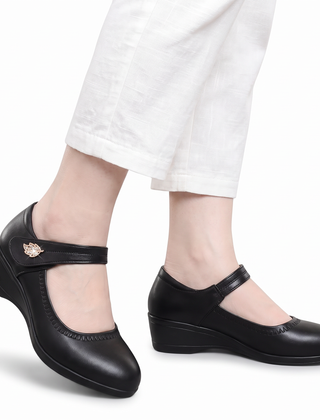 Lea shoes in black