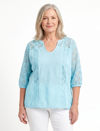 Luna blouse in light blue