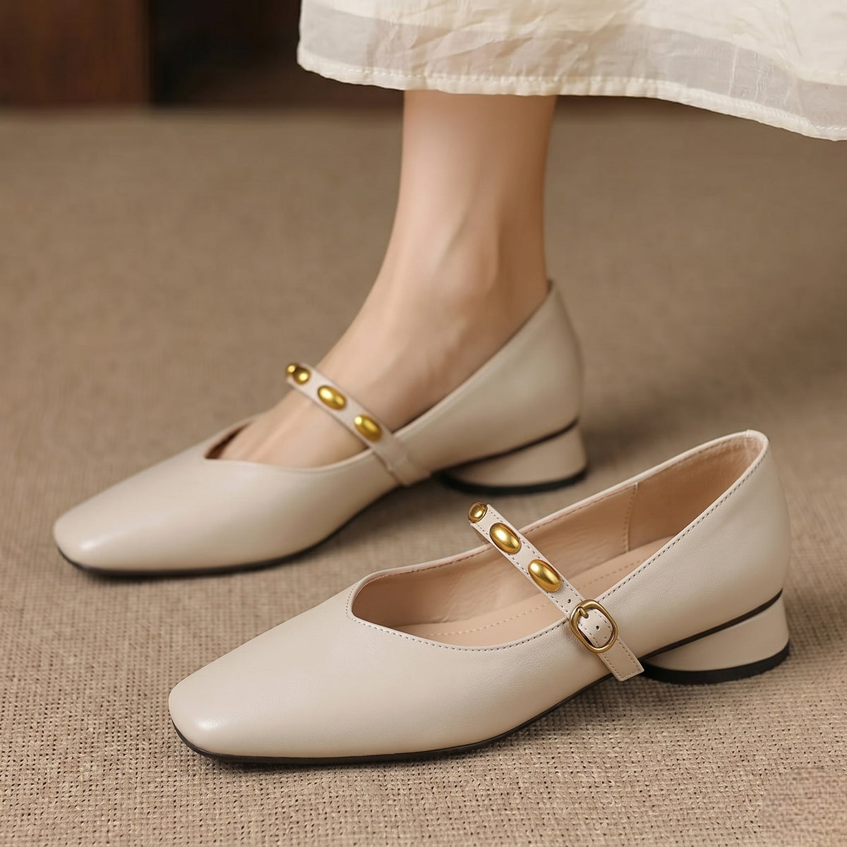 Zyra | Classic Comfort Flats