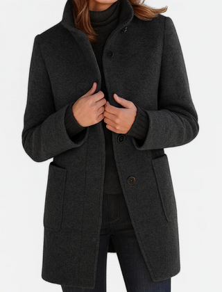 Eleanor Coat in black