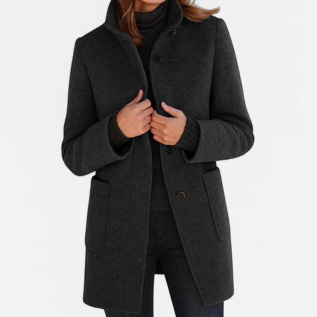 Eleanor Coat in black