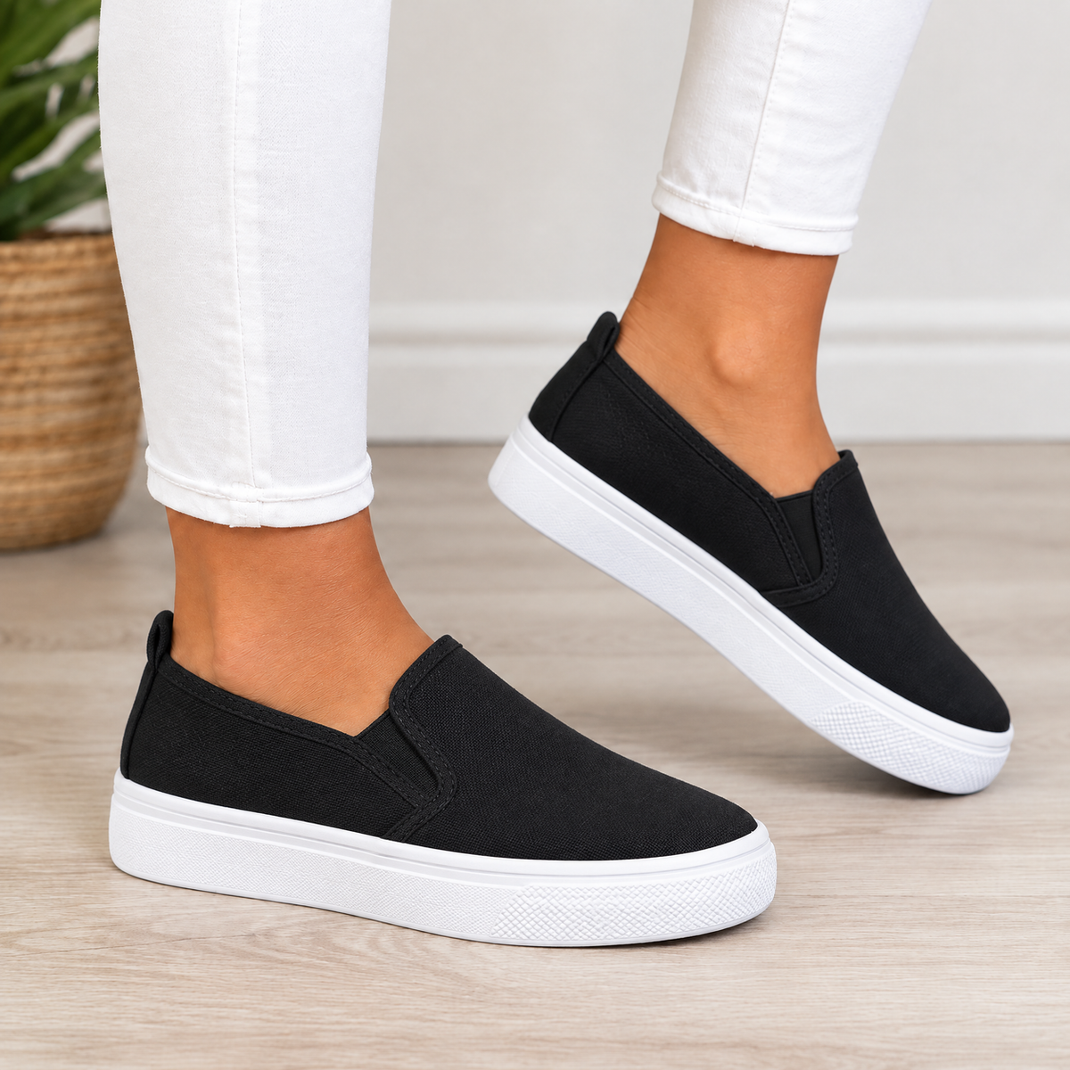 Marlowe orthopedic comfort loafers in black