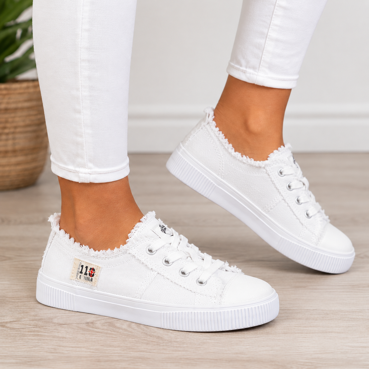 Renata orthopedic comfort sneakers in white