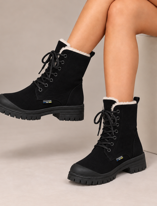Rosalind | Cozy-Lined Lace-Up Snow Boots in Black