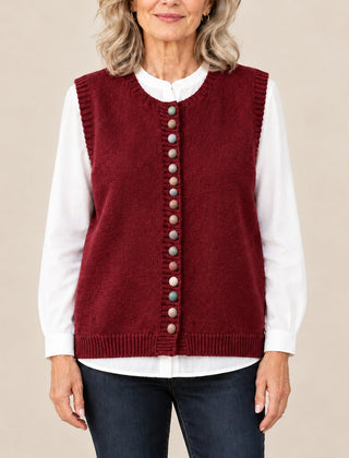 Shirley vest with colorful buttons in burgundy