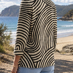 Sylvia Blazer in black and cream, back view