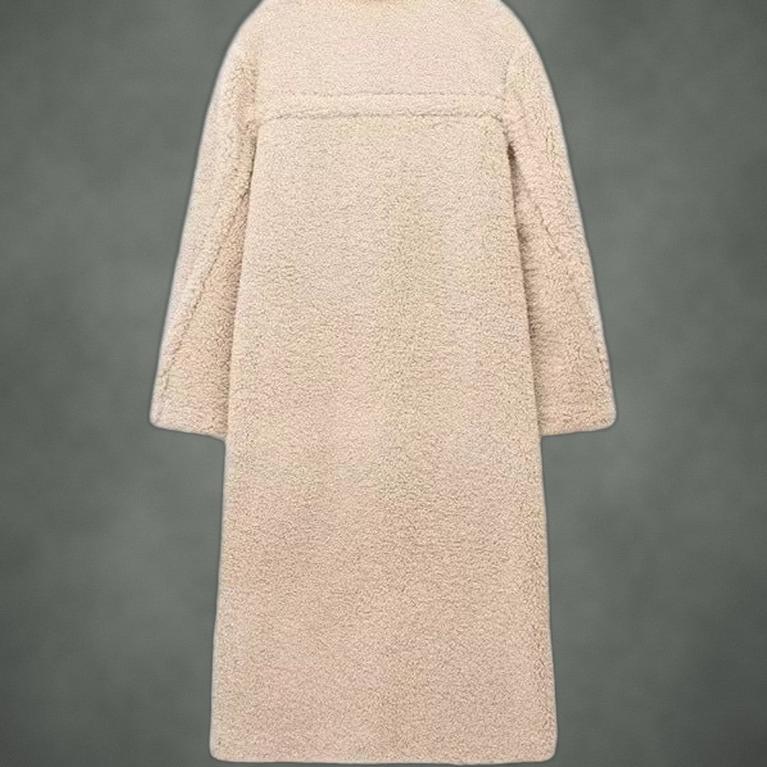 Odile cozy oversized coat, detail
